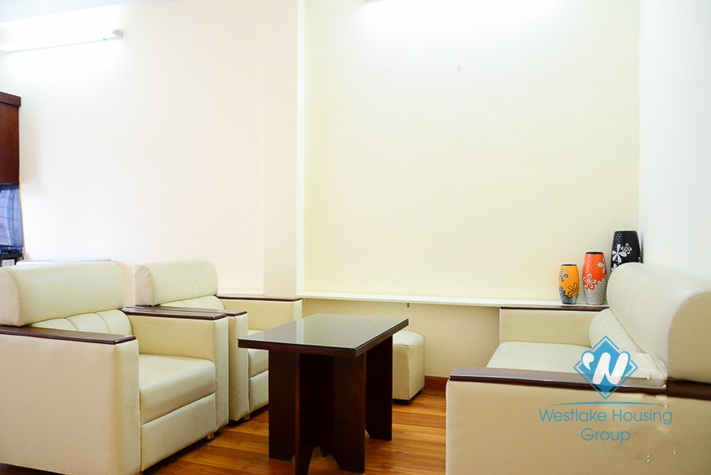 Cheap, separate 01 bedroom apartment for rent in Thuy Khue Street, Tay Ho, Hanoi